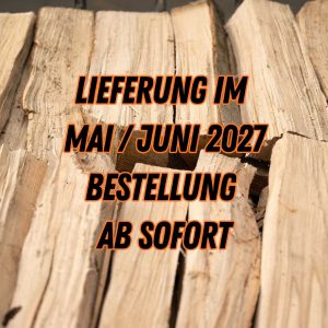 Holzscheite aus Buche, frisch geschlagen, Kaminholz lose